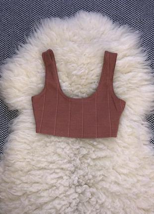 Топ в рубчик укорочений бра стягуючий