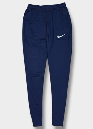 Спортивные штаны nike dri fit