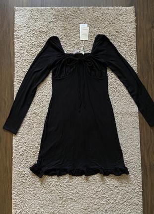 Женское мини платье с длинным рукавом2 фото