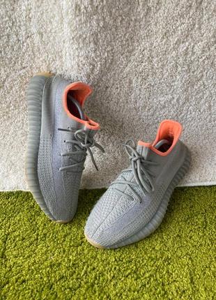 Кроссовки adidas yezzy boost 3502 фото