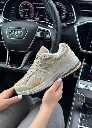 Жіночі кросівки new balance 2002r beige sand