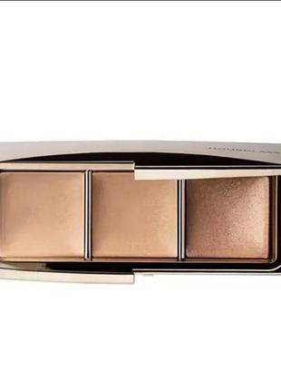 Палетка для лица hourglass ambient lighting palette volume 23 фото