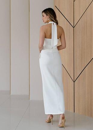 Костюм с жилетом и юбкой