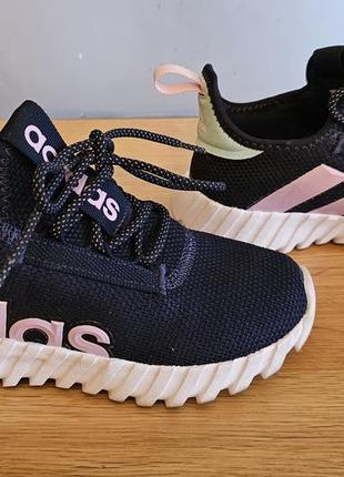 Кроссовки для девочки adidas 31 размер (19 см)