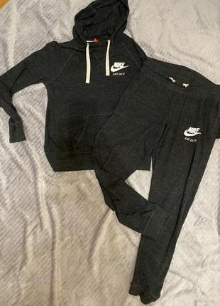 Летний спортивный костюм nike оригинал