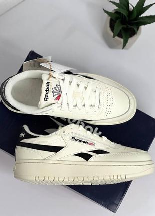 Шкіряні жіночі кросівки reebok club c 37 розмір оригінал6 фото