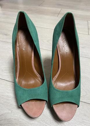 Туфли на шпильке с открытым носом2 фото