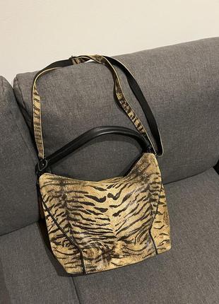 Жіноча сумка з натуральної шкіри5 фото