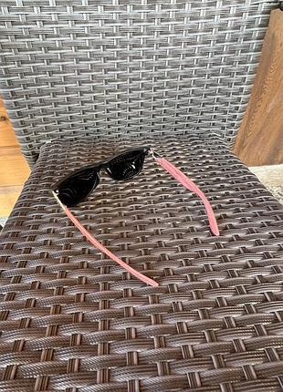 Сонцезахисні окуляри в стилі rayban