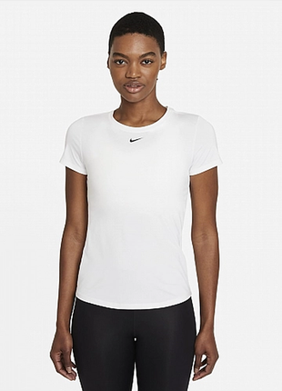 Спортивна футболка nike dri-fit slim fit p.s