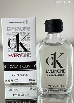 150203834 mini calvin klein 199 Calvin Klein Day