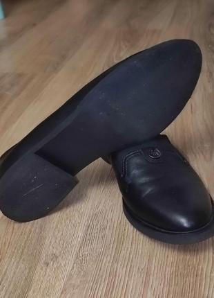 Жіночі туфлі-лофери2 фото