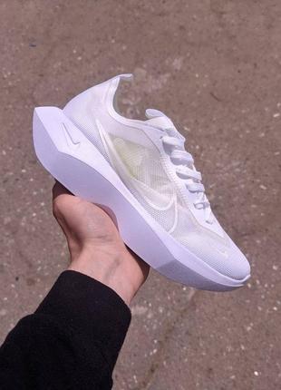 Жіночі кросівки nike vista