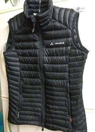 Жилетка весна-осень пух-перо жен.xs-36-38 р.vaudeгеомании