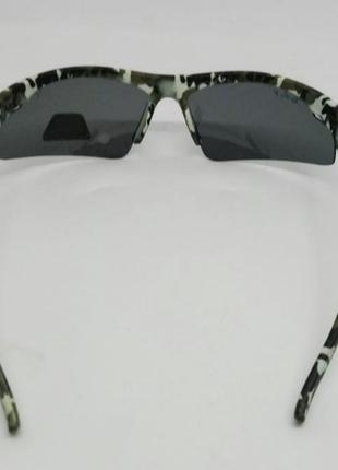 Окуляри в стилі ray ban чоловічі сонцезахисні спортивні тактичні лінзи чорні поляризовані оправа хакі камуфляж7 фото