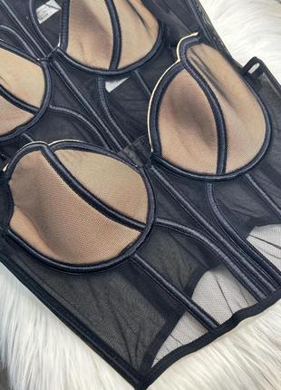 Шикарний корсет з бежевими вставками корсет сітка