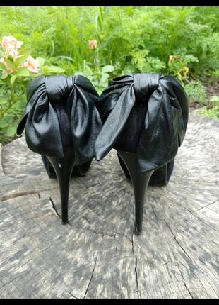 Замшевые туфли на шпильке, классические туфли, черные туфли , zara2 фото