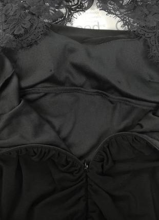 Брендовое милое нарядное платье с плотным гипюром scarlett niti9 фото