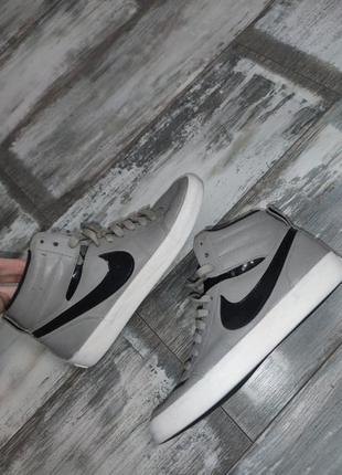 Шкіряні кросівки quest nike хайтопы
