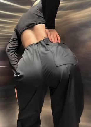 Женские спортивные штаны с высокой посадкой из плащевки размеры норма6 фото