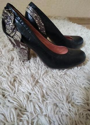 Туфли из натуральной кожи от aldo 37p