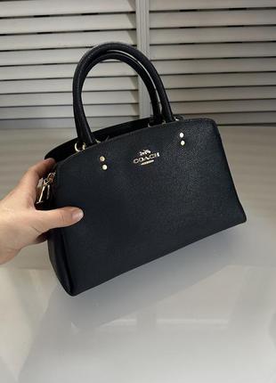 Синяя маленькая сумка lillie carryall mini satchel dark blue coach1 фото