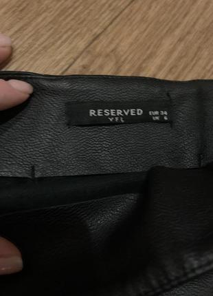 Юбка мини из экокожи. 4