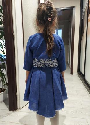 Комплект вишиванка платье и шлейфовый пояс синий меланж 5-7 лет2 фото