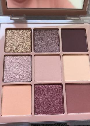 Huda beauty sand haze obsessions1 фото