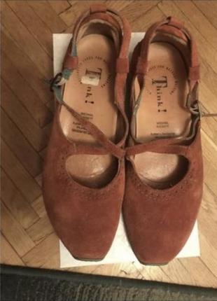 Англійські шкіряні  туфлі think! 40 {26.5-9.5} на широку ногу