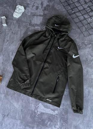 😍топова вітровка nike🥷🏻2 фото