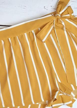 1+1=3 стильные желтые шорты в полоску высокая посадка shein, размер 48 - 503 фото