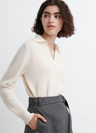 Светр поло з вовни м