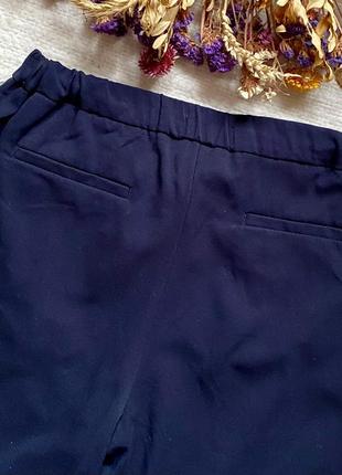 Классические зауженные брюки с высокой талией и зауженные зауженные брюки с высокей талией3 фото