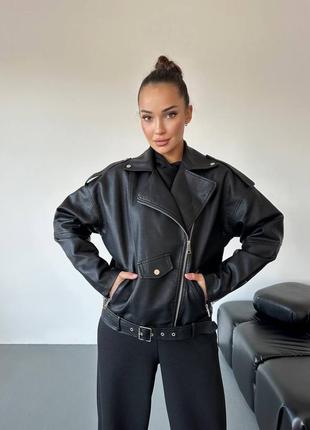 Женская курточка косуха оверсайз 42-46 48-52 черный9 фото