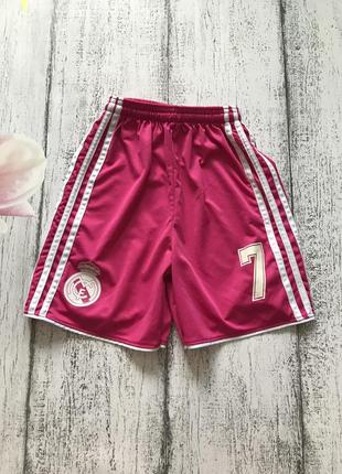 Круті шорти для спорту футболу adidas 6-7років