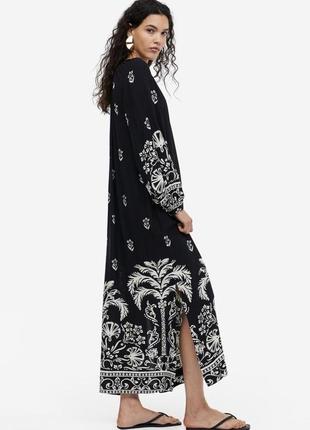 Стильна натуральна чорна довга принтована сукня плаття в стилі бохо рукава буфи бренд h&m
