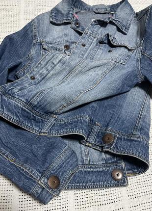 Очень красивая модная классная джинсовая куртка7 фото
