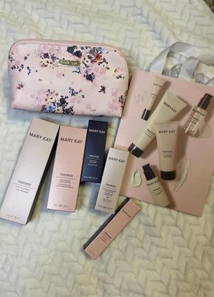 Набір mary kay timewise 3 d + косметичка та подарунковий пакет mary kay