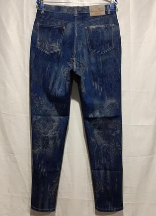 Базовые брюки в принт скинни джинсы3 фото