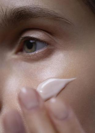 Sisley black rose skin infusion cream дневной увлажняющий освещающий крем для лица2 фото