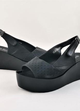 Женские сандалии босоножки на танкетке платформа черные летние (размеры: 36,37,39) - 24-1 топ10 фото
