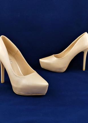 Женские бежевые туфли на каблуке шпильке лаковые модельные (размеры: 36,37,38,39,40) - 16-5 топ6 фото