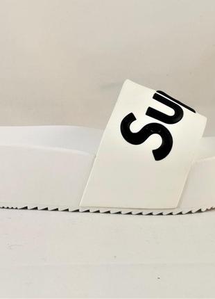 Шлёпанцы тапочки белые сланцы на танкетке женские (размеры: 36,37,38,39,40,41) - 11-2 топ3 фото