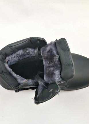 Ботинки зимние мужские черные кроссовки с мехом на замке с молнией (размеры: 44) - 208-2 топ7 фото