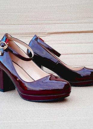 -женские бордовые туфли на толстом каблуке лаковые модельные (размеры: 37,38,39) - 30-6 топ8 фото