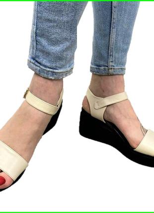 Женские сандалии кожаные босоножки на танкетке платформа белые летние (размеры: 37) - 73-6 топ4 фото