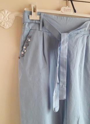 Голубые коттоновые прогулочные  брюки3 фото