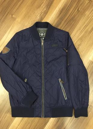 Куртка бомбер ветровка