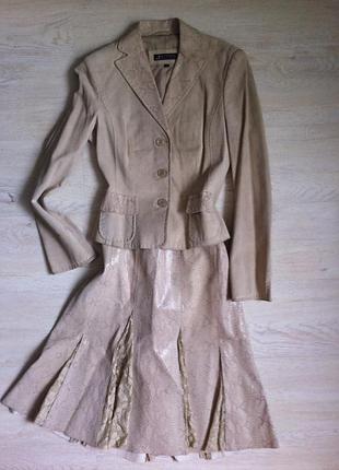 Кожаный/замшевый костюм